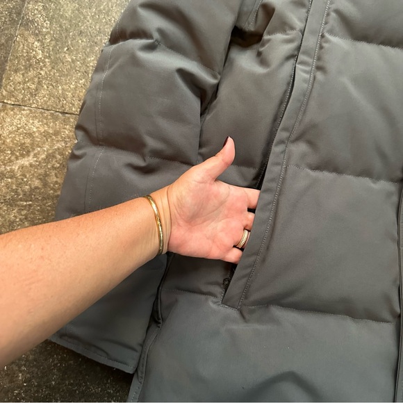 Canada Goose Wyndham Parka Mens Graphite Gray Size XL Real Fur Hood 3808M - Picture 6 of 16